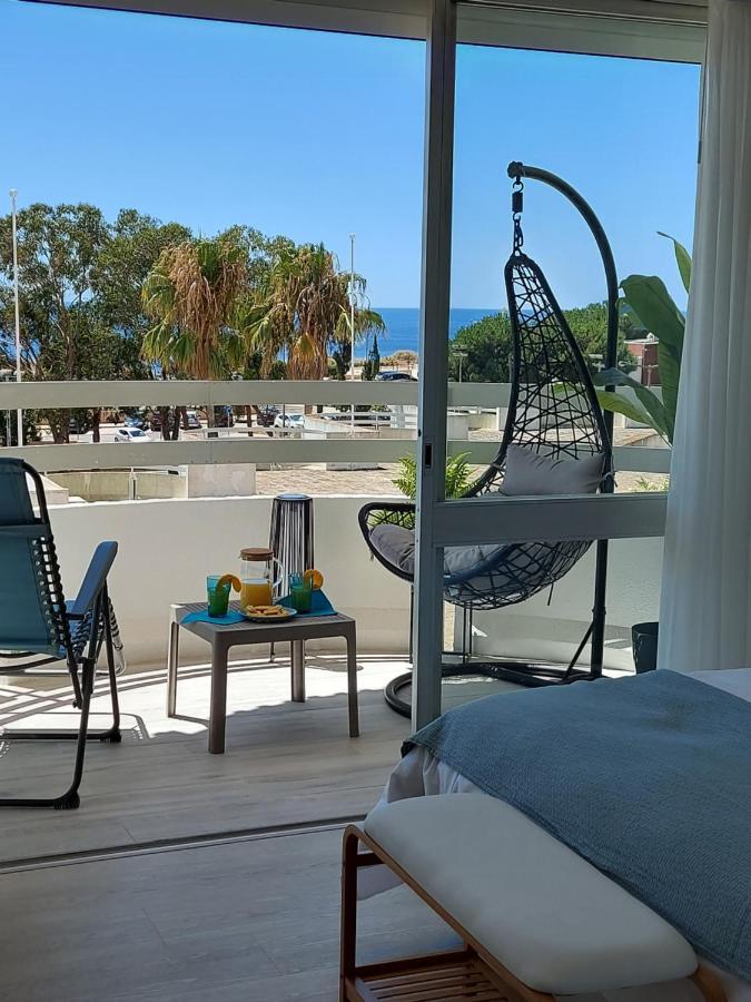 Front Beach Apartment Portimão Exteriör bild